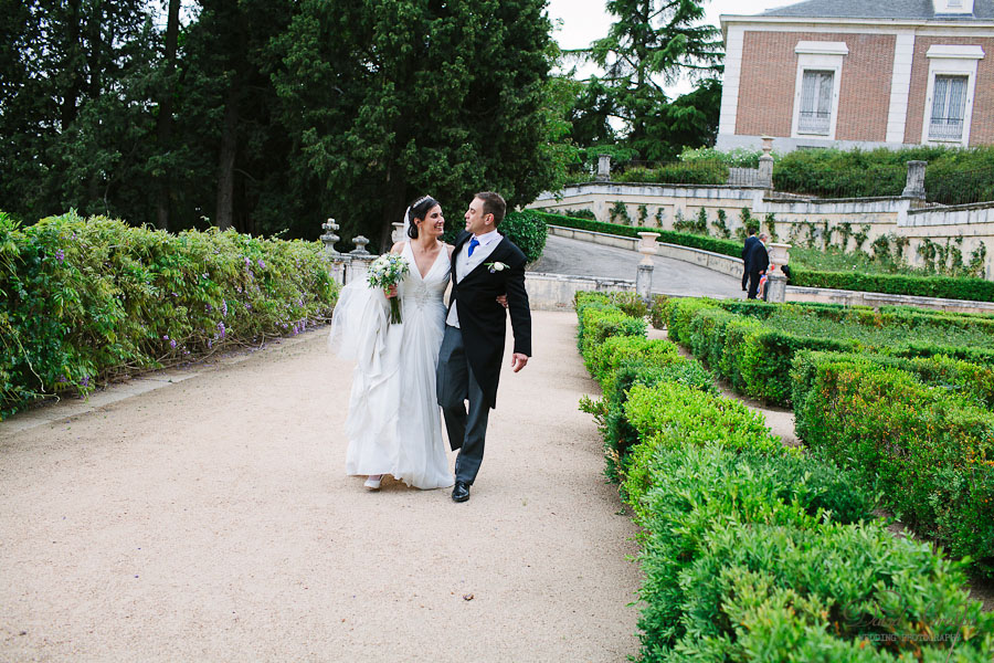 wedding photography, photographer, documentary photojournalism, boda iglesia parroquia sagrado corazon alcorcon, madrid, el pardo, wedding, fotografos, fotografo, bodas, restaurante jardin de somontes carretera del pardo, la quinta del duque del arco