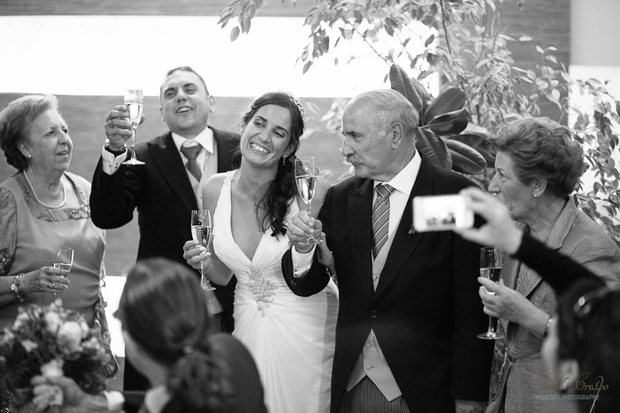 wedding photography, photographer, documentary photojournalism, boda iglesia parroquia sagrado corazon alcorcon, madrid, el pardo, wedding, fotografos, fotografo, bodas, restaurante jardin de somontes carretera del pardo, la quinta del duque del arco