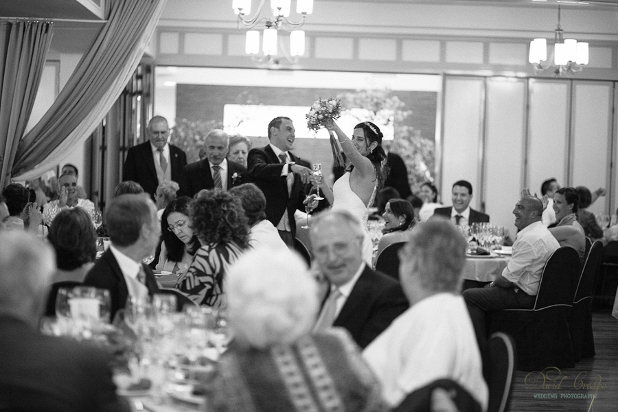 wedding photography, photographer, documentary photojournalism, boda iglesia parroquia sagrado corazon alcorcon, madrid, el pardo, wedding, fotografos, fotografo, bodas, restaurante jardin de somontes carretera del pardo, la quinta del duque del arco