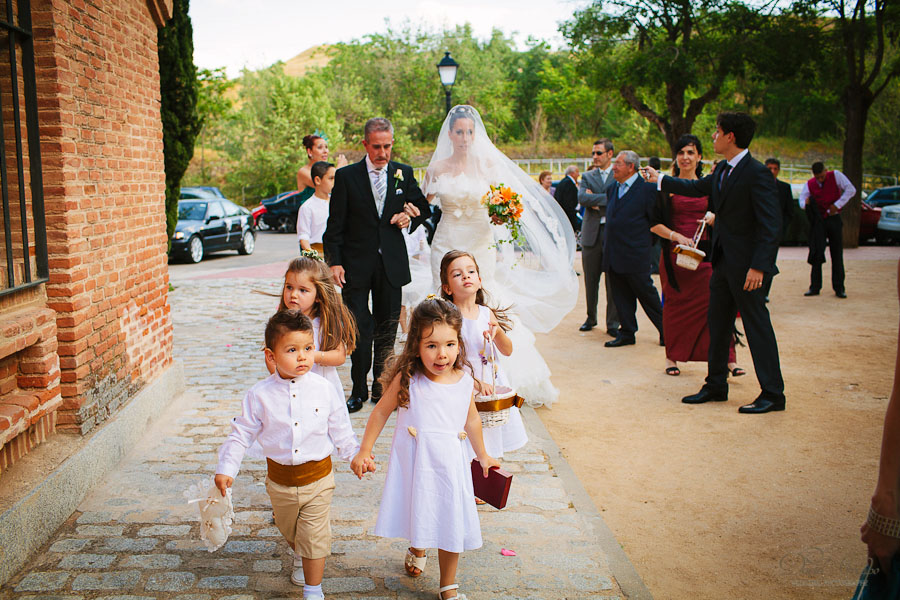 Fotografo de bodas, Boda, Salones Oma, Ermita Nuestra Señora del Val, Alcala de Henares, Madrid, Wedding photographer, David Crespo, www.davidcrespo.com, Fotoperiodismo de bodas, Fotografia profesional Madrid.